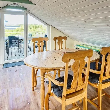 Ve425-vejers-strand-rosenvej-2 *